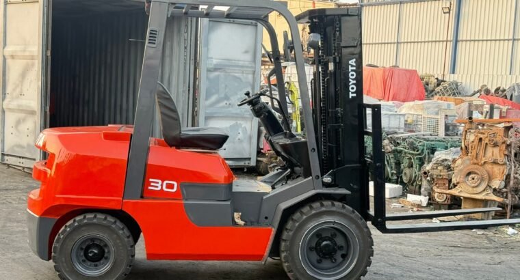 Forklift for rent In Dammam * فوركلفت للايجار في جدة