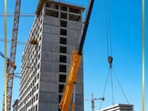 تأجير كرين 200 طن للإيجار في ينبع الصناعية | إيجار رافعة متنقلة Mobile Crane Rental لرفع المعدات الث